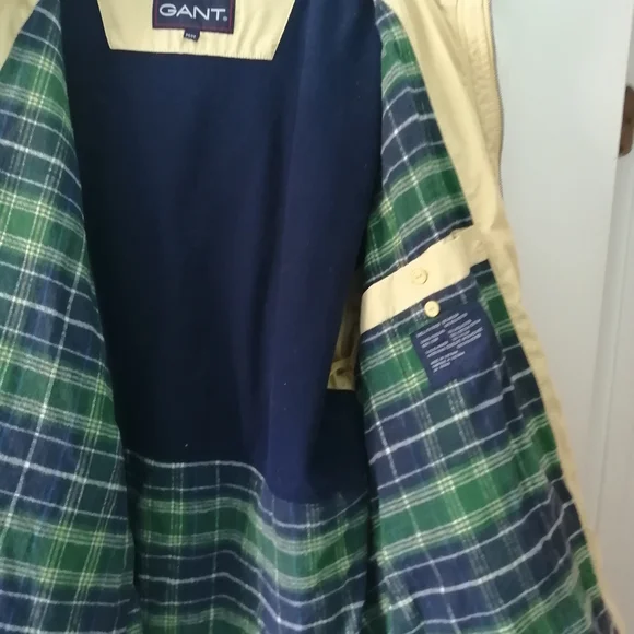 Gant Tan Quilted Jacket - Picture 7 of 8